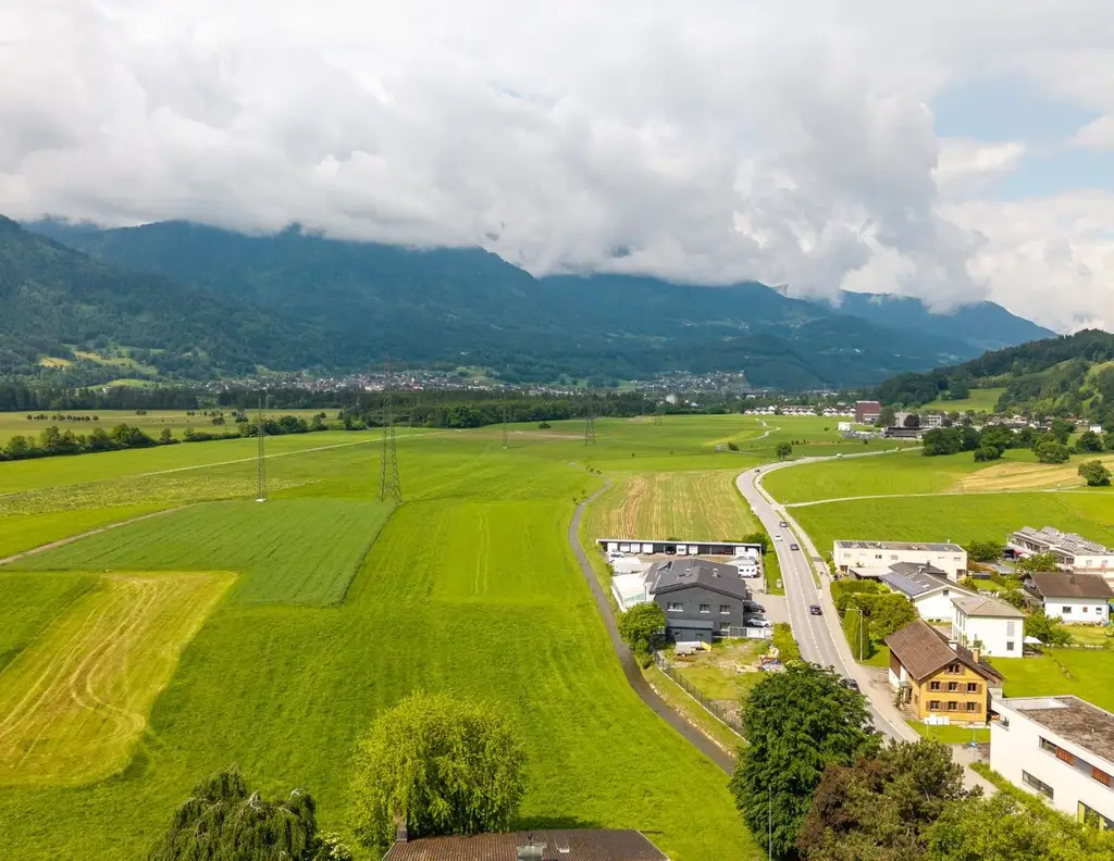 Idyllisches Baugrundstück in Bludesch: Ihr Traumhaus auf 471m² wartet!