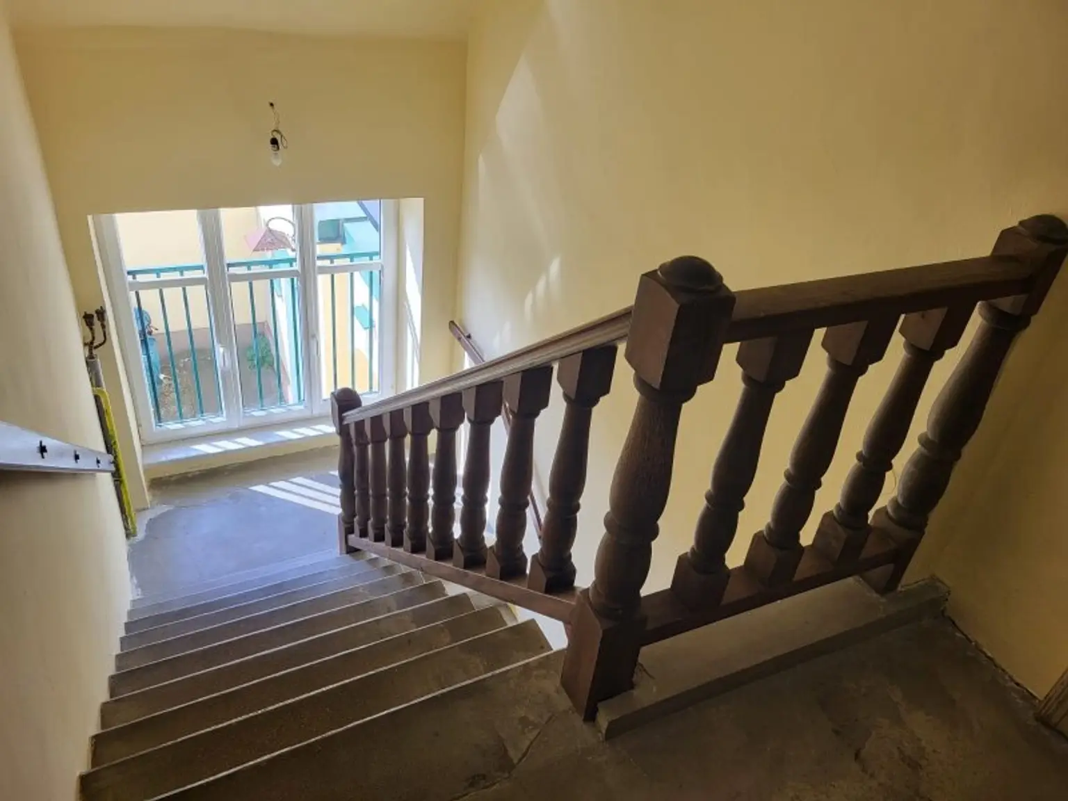 Charmante Villa mit weitläufigem Garten, Wintergarten & vielseitigen Wohnbereichen by Lifestyle Properties