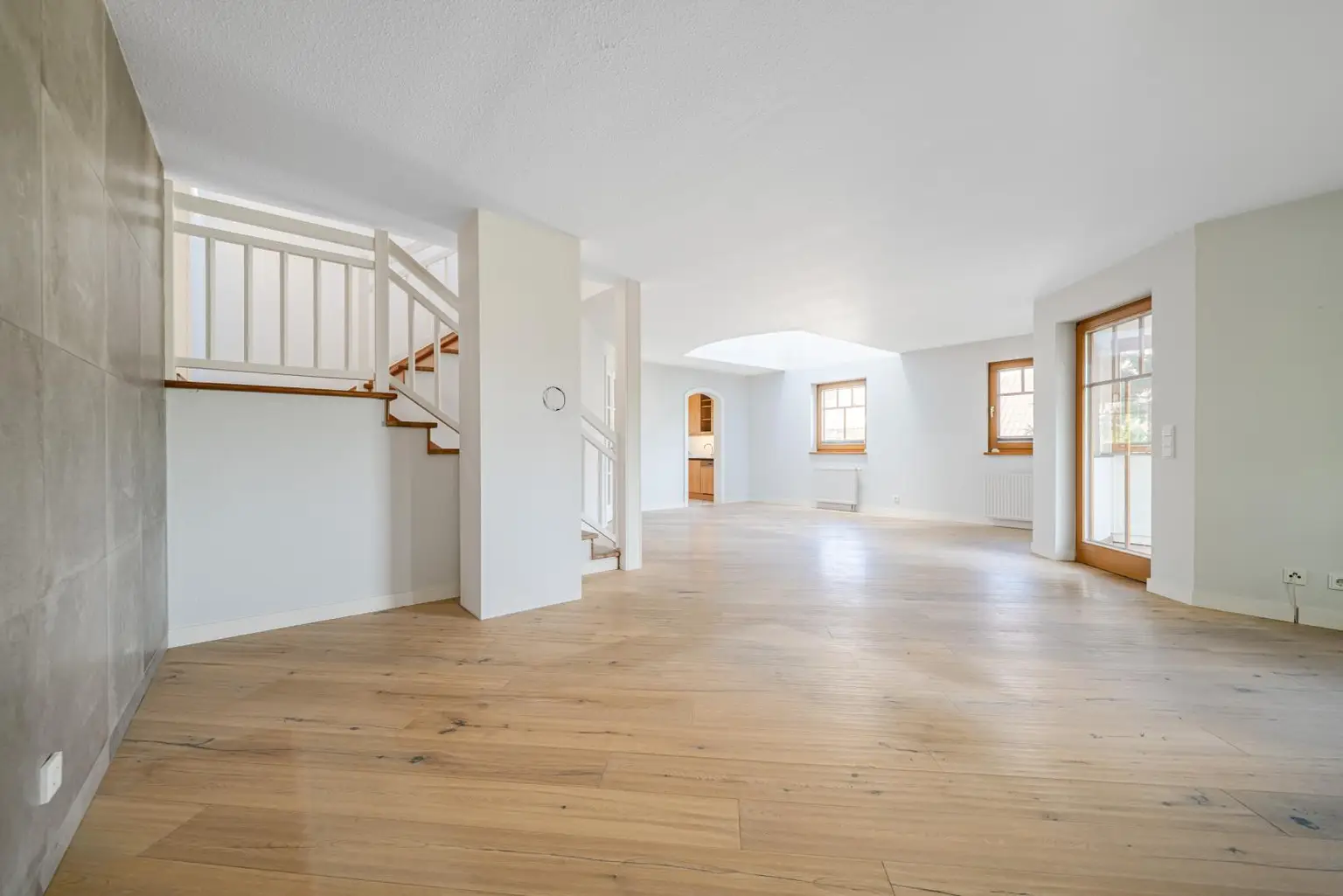 EIN HAUS MIT CHARAKTER! Einzigartiges Einfamilienhaus mit traumhaftem Garten, Garage und mehr!