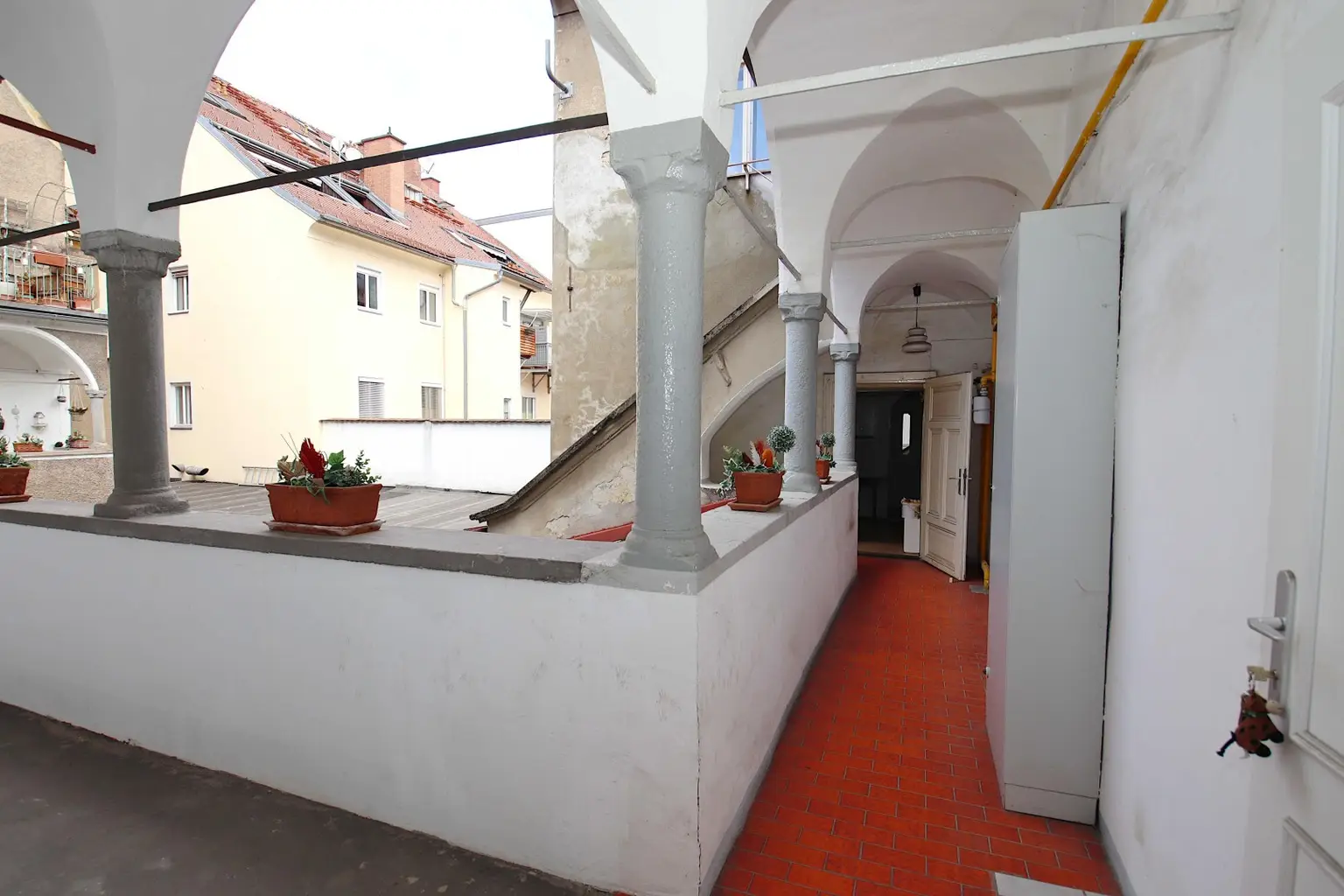 AG28_IMS_1OG_Arkadengang