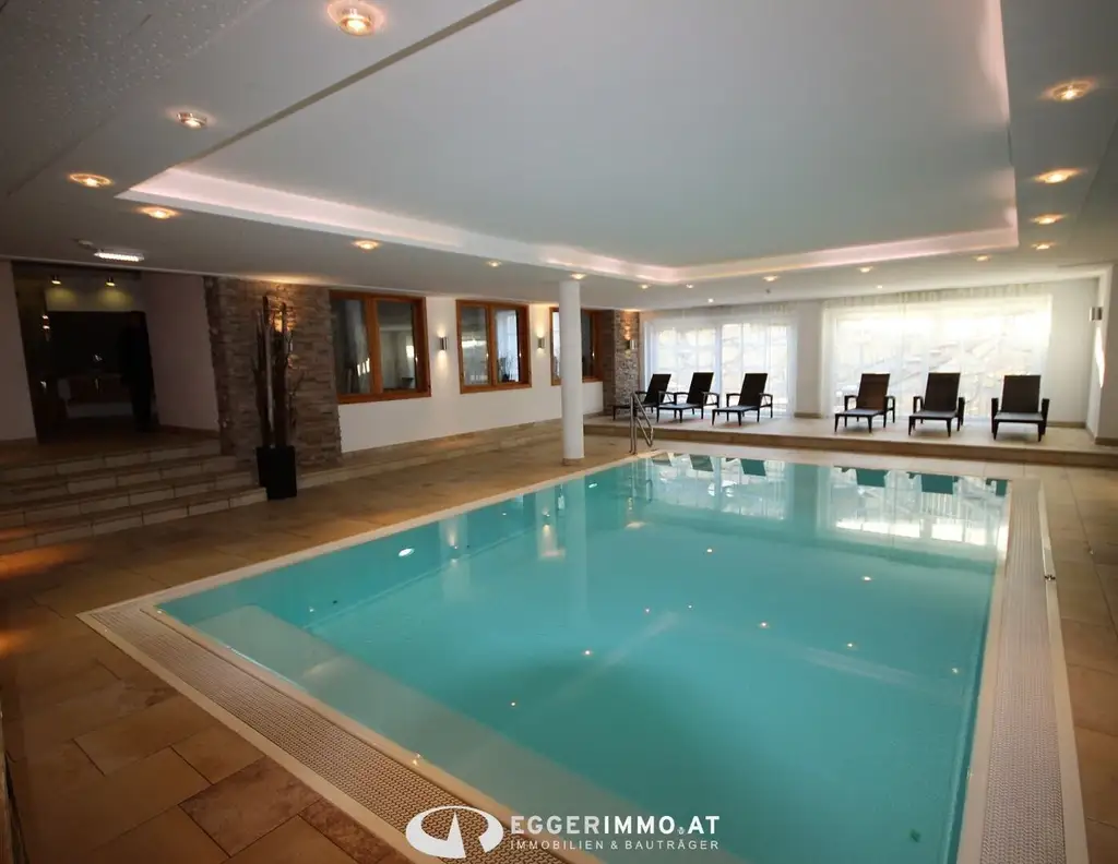 Modernes buy to let Apartment in sehr zentraler Lage von Kaprun, Wellness, Pool, fantastischer Ausblick