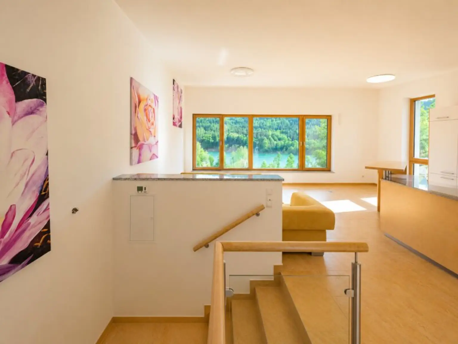 Stiegenhaus-& Wohnbereich Kompagnon Immobilien