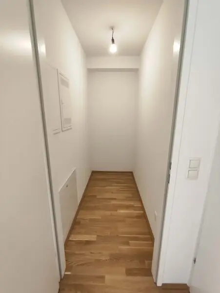 TOP NEUBAU 2-Zimmer-ERSTBEZUG mit Balkon im 1. OG in 1210 Wien! Top 1/5