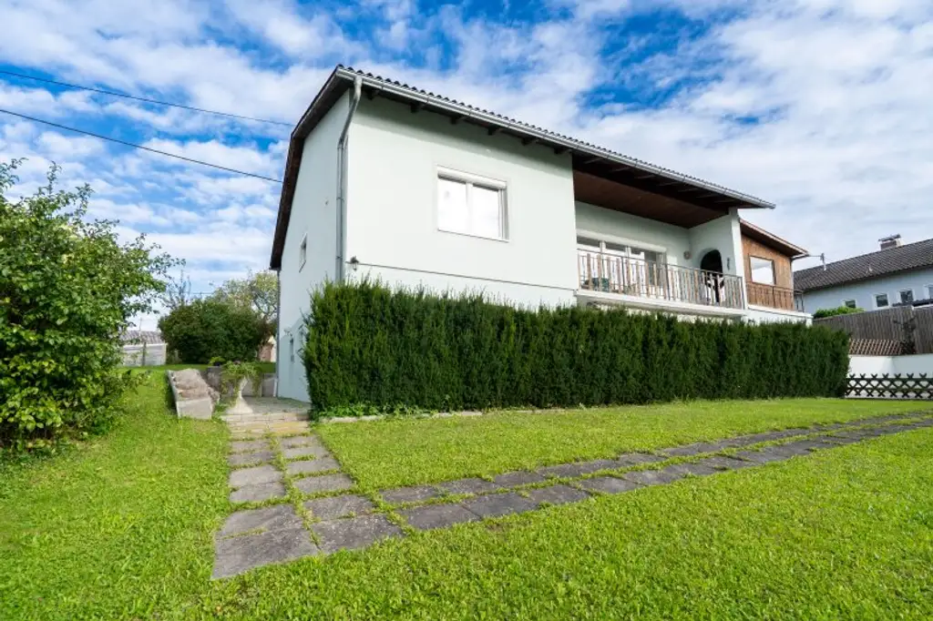 Charmantes Ein/Zweifamilienhaus mit großzügigem Garten in Neuhofen an der Krems zu kaufen!