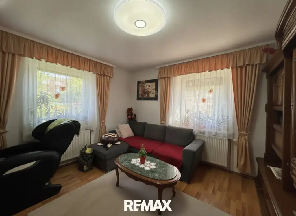 Frisch renoviert! Helle 3-Zimmer-Wohnung mit neuem Bad, neuer Elektrik, moderner Küche & Grünblick in Kapfenberg