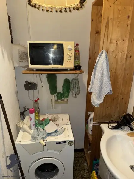 Einfamilienhaus mit Garten, Garage zu vermieten