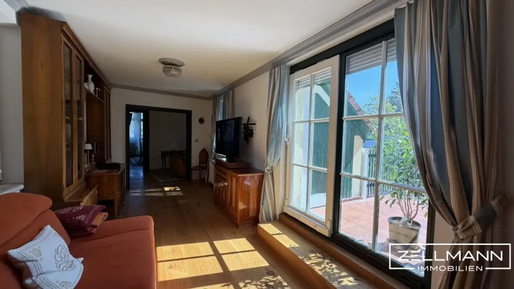 Herrschaftliche Villenetage mit 650 m² Eigengarten und Dachterrasse in Wien-Mauer | ZELLMANN IMMOBILIEN