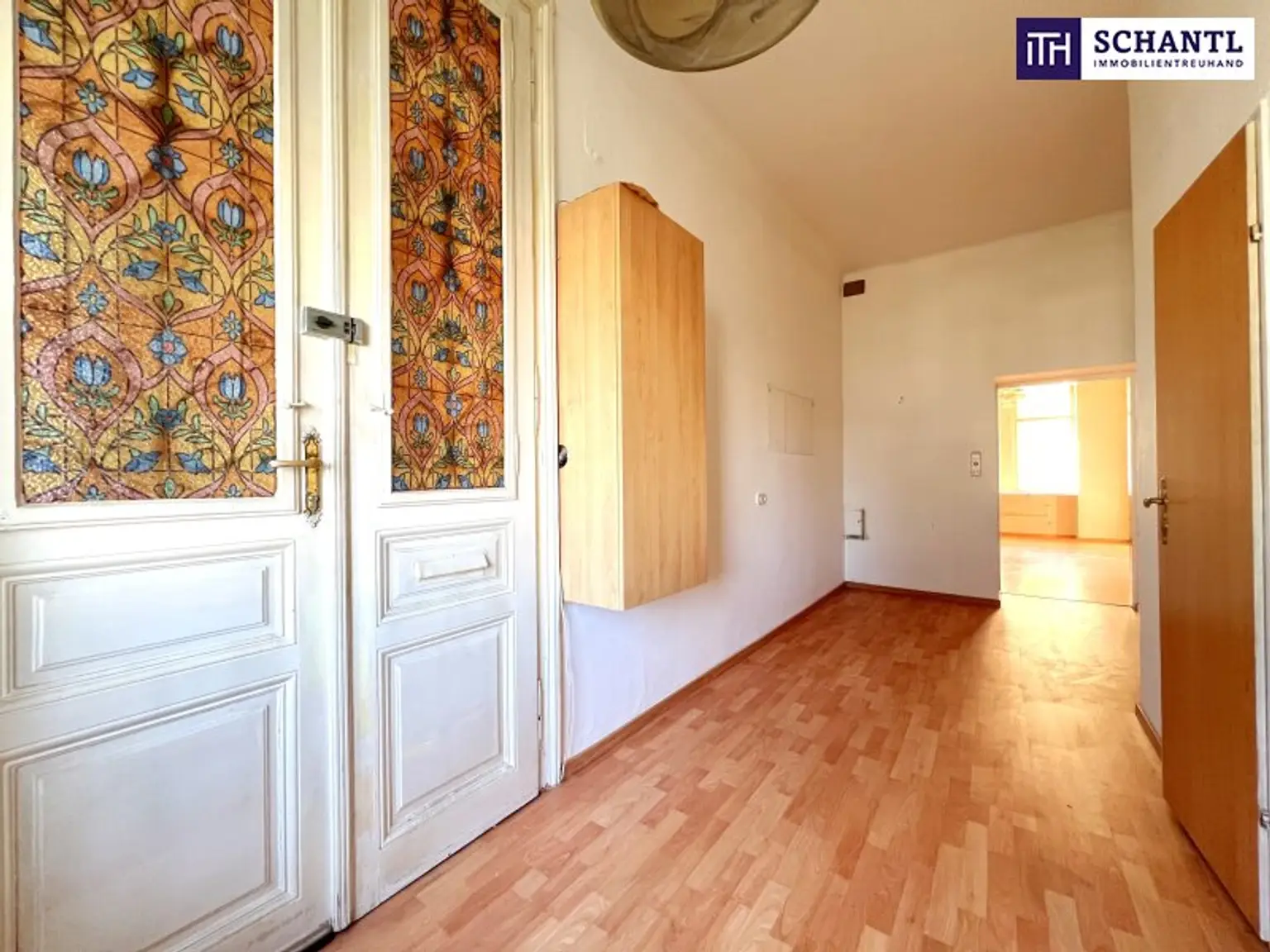 Balkon kommt! – Diese 2-Zimmer-Rarität hat alles: Charme, Licht & Potenzial!