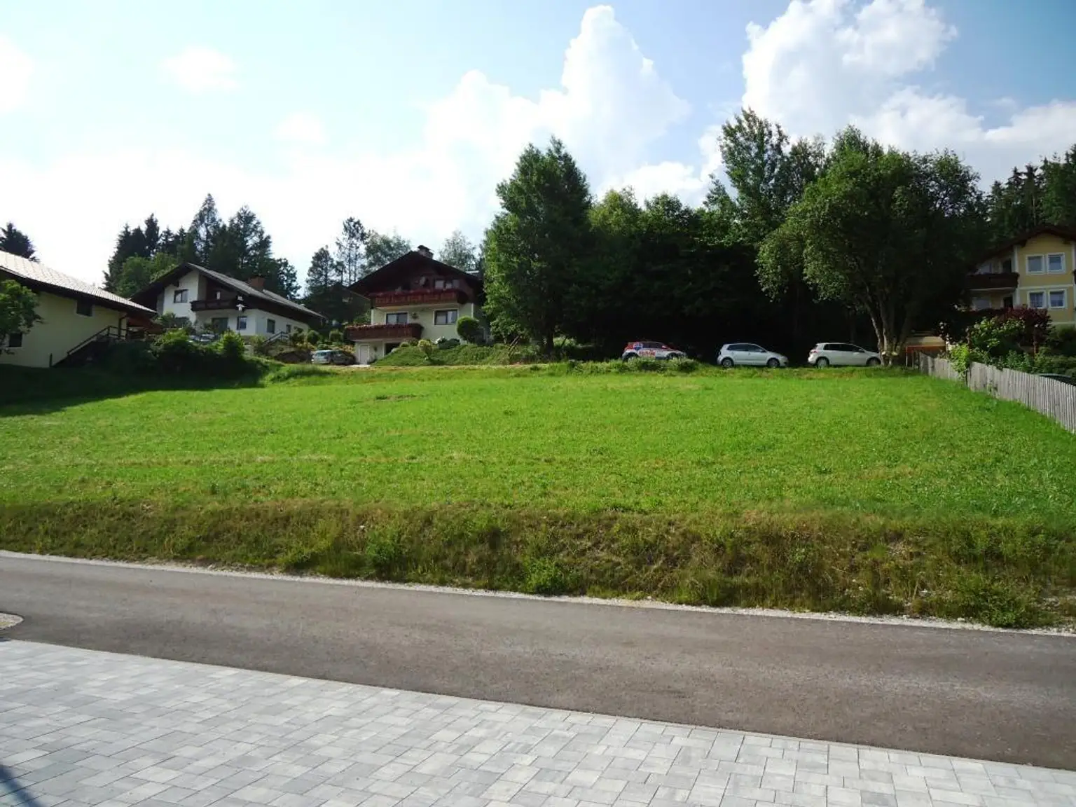Grundstück