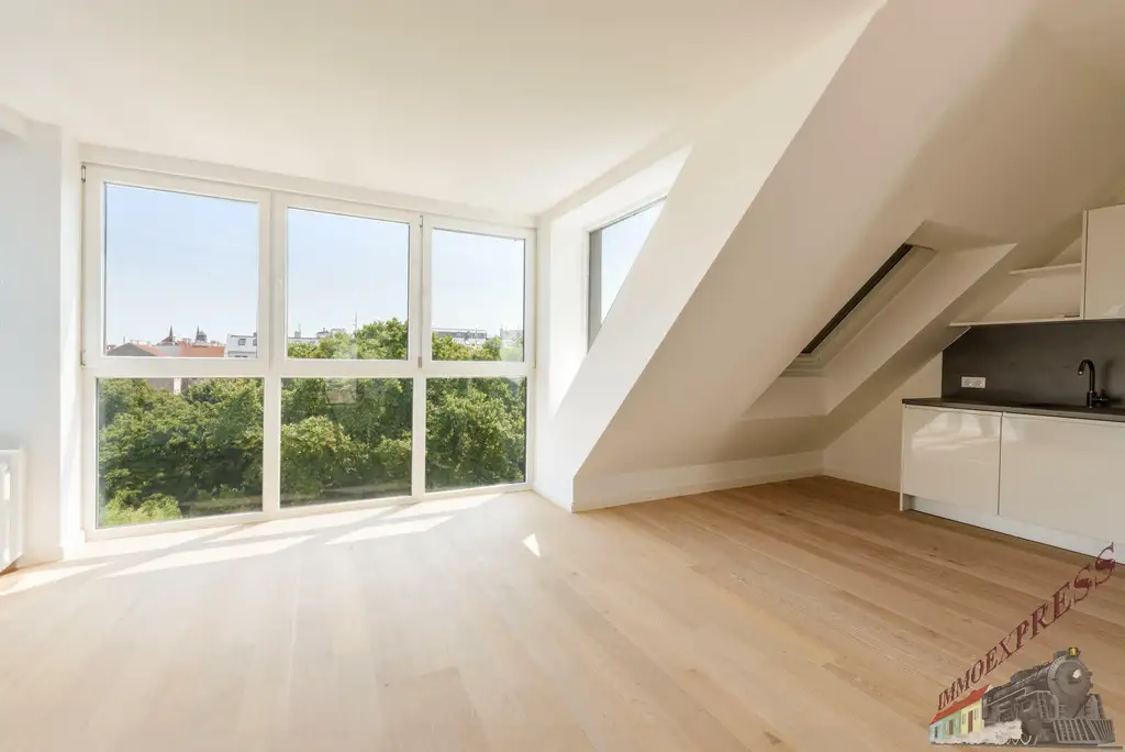 Erstbezug, Sonnendurchflutete 2-Zimmer Wohnung im Dachgeschoss + 33 m² Südwest-Dachterrasse!!