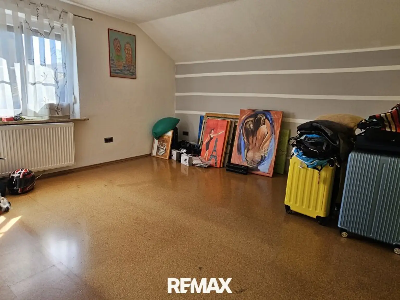Zimmer 1 OG