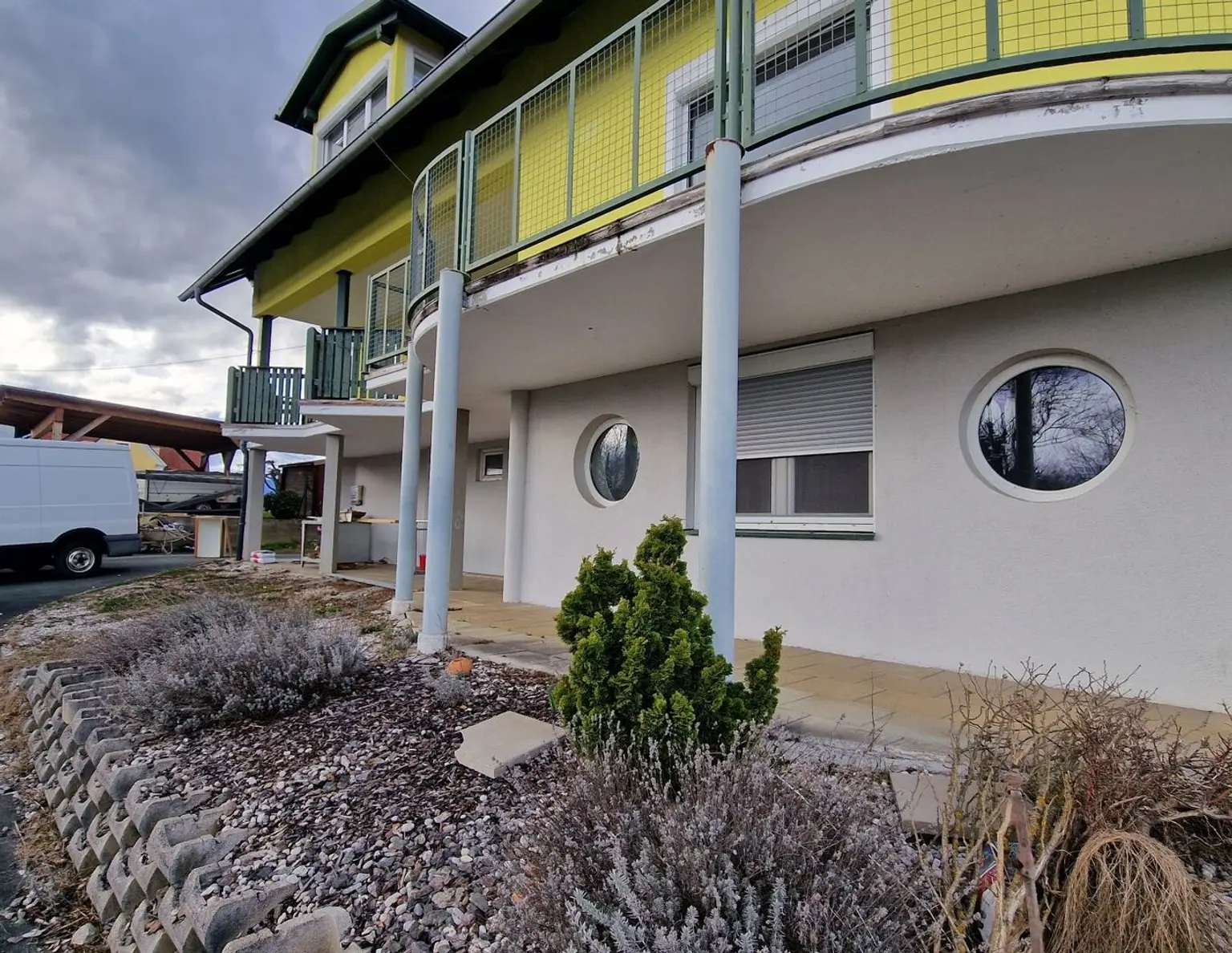 6 Wohnungen und Kellerflächen. NFL 444m²- absolute Ruhelage in der Weststeiermark-Fixpreis Schnäppchen