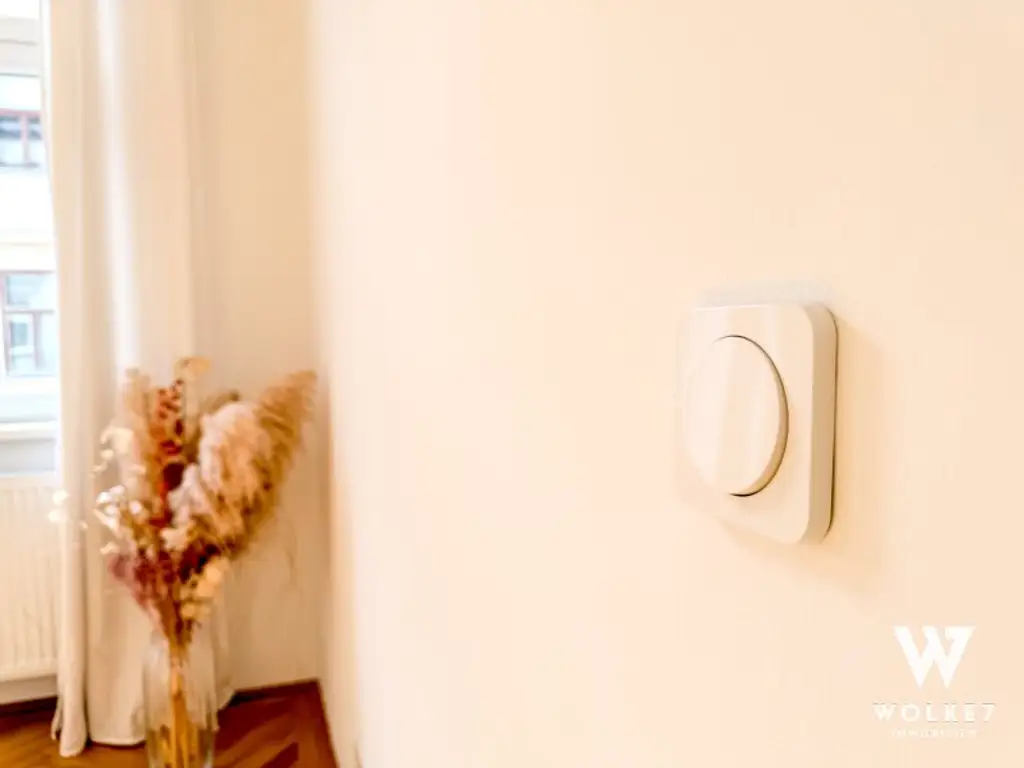 Stilvoller Altbau mit LIFT –  saniert und zentral gelegen I Nähe Eurospar I Nähe AKH | Klimaanlage I Hochwertige Küche