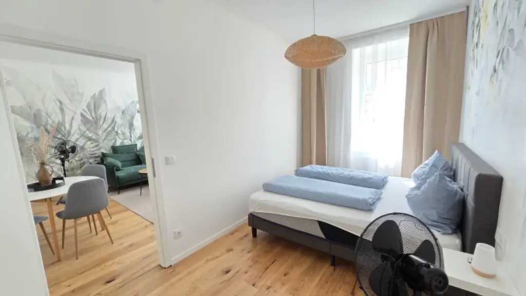 Wundervolle zwei Zimmer- Wohnung