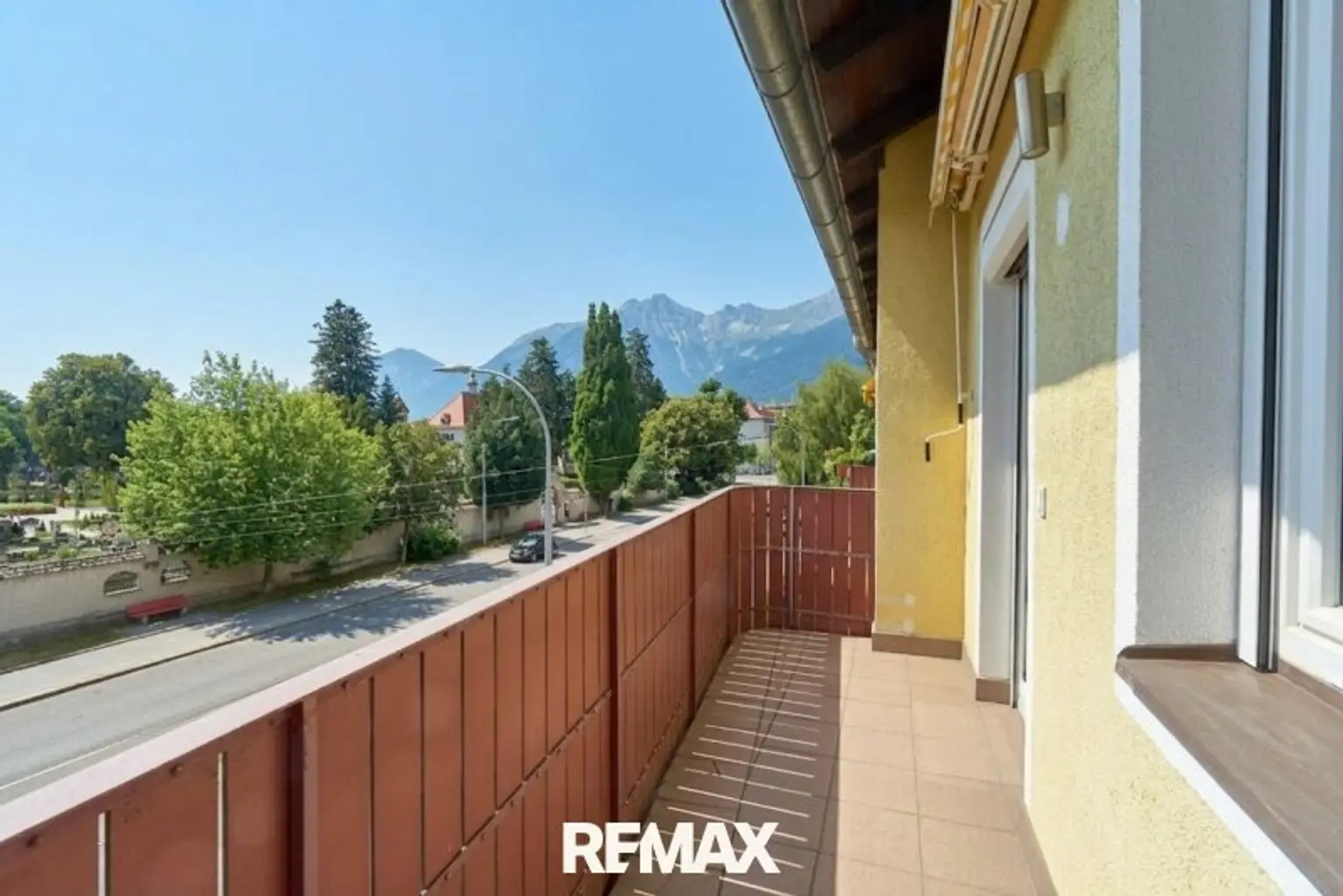 Balkon und Aussicht
