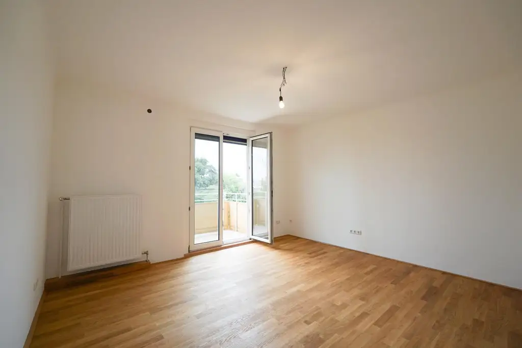 ERSTBEZUG NACH GENERALSANIERUNG – 3-Zimmer-Mietwohnung mit Balkon, Keller & Garage