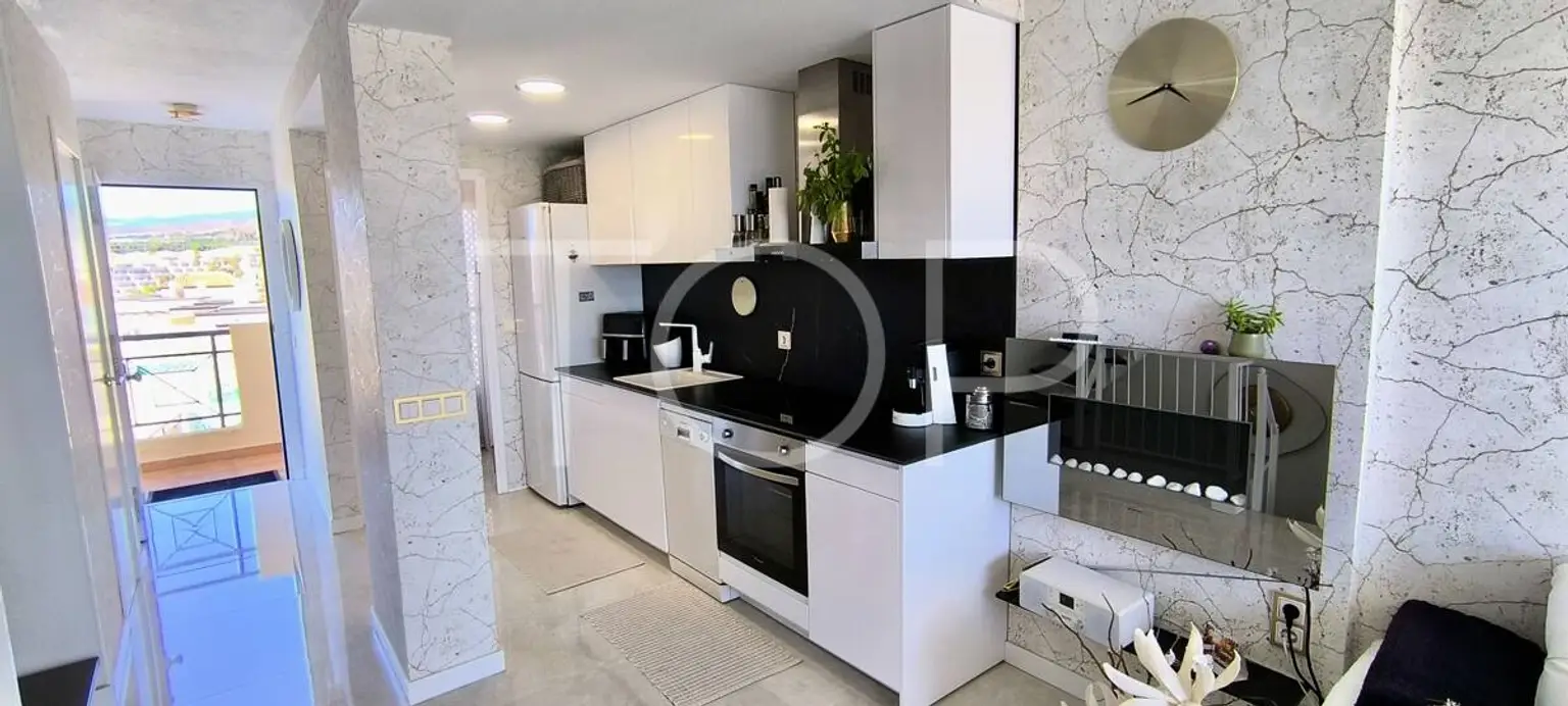Penthouse-Arcoiris-Kitchen-Tenerife-1