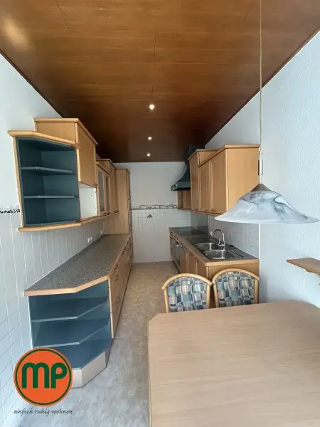 Charmante Altbauwohnung im Herzen der Stadt – frisch saniertes Bad & WC