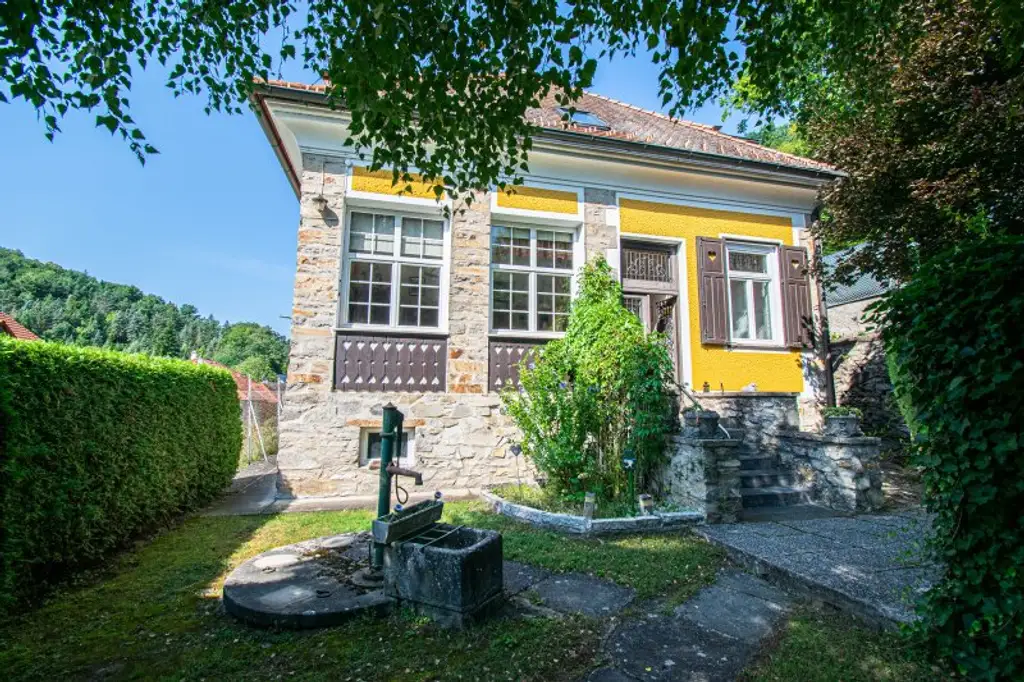 "SOMMERFRISCHE-Villa" im Dunkelsteinerwald