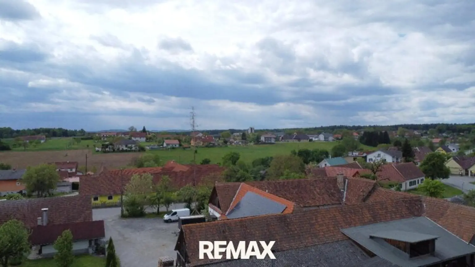 Sicht oberhalb des Grundstücks