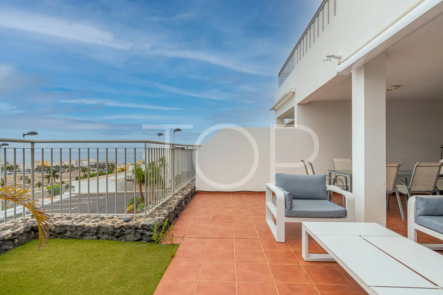 Apartment-Magnolia-Golf-Resort-Terrace-Palm-Mar-Tenerife-1