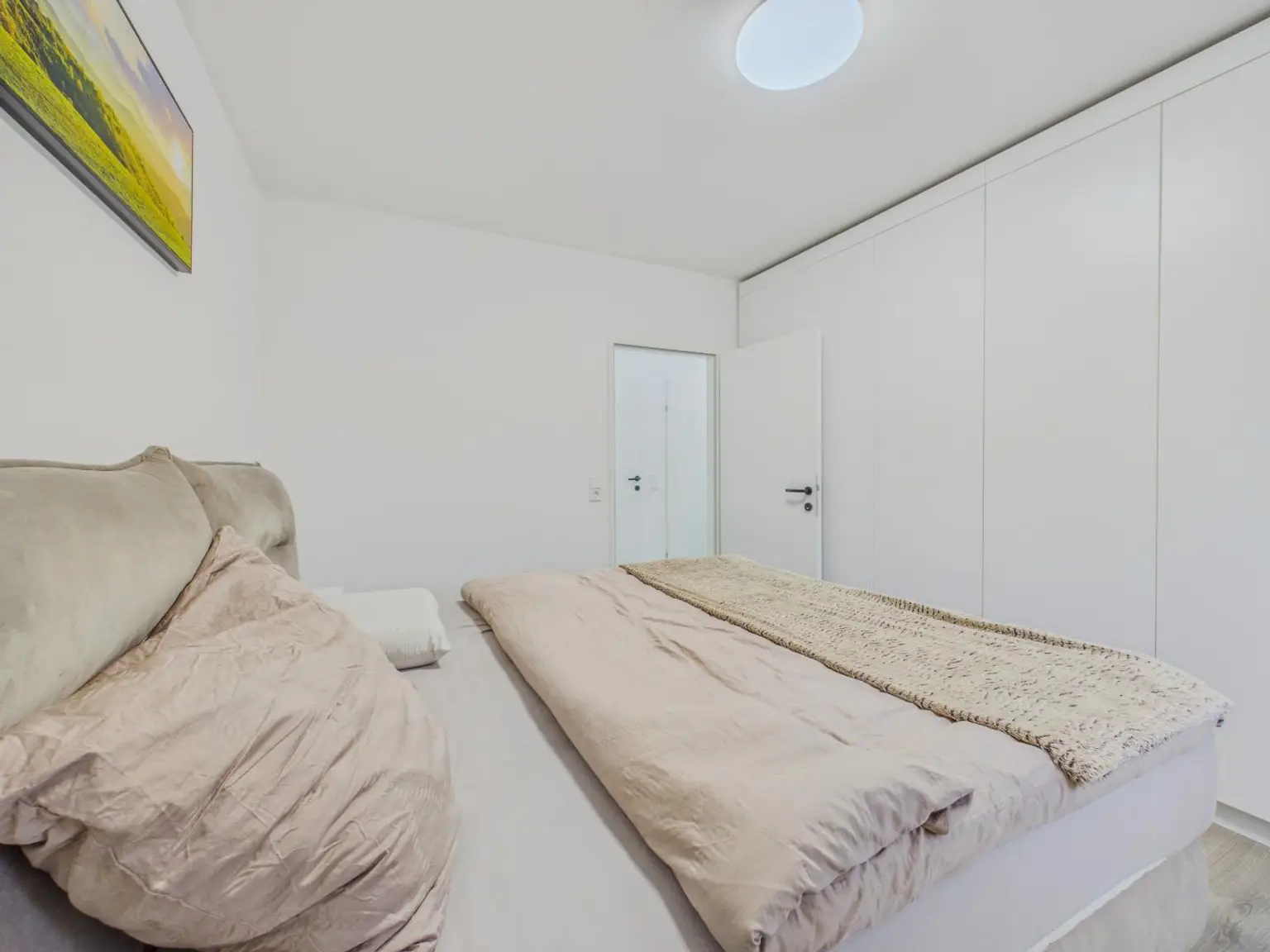 Schlafzimmer 4