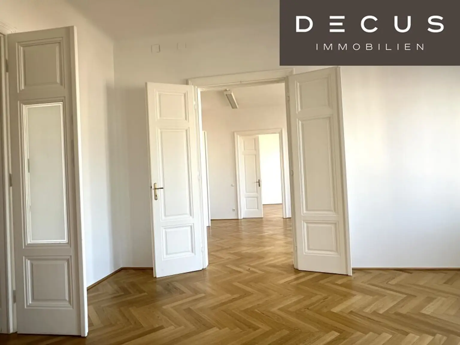 + + + Siebensternplatz + + + ALTBAUBÜROS Nähe Mariahilferstraße + + +