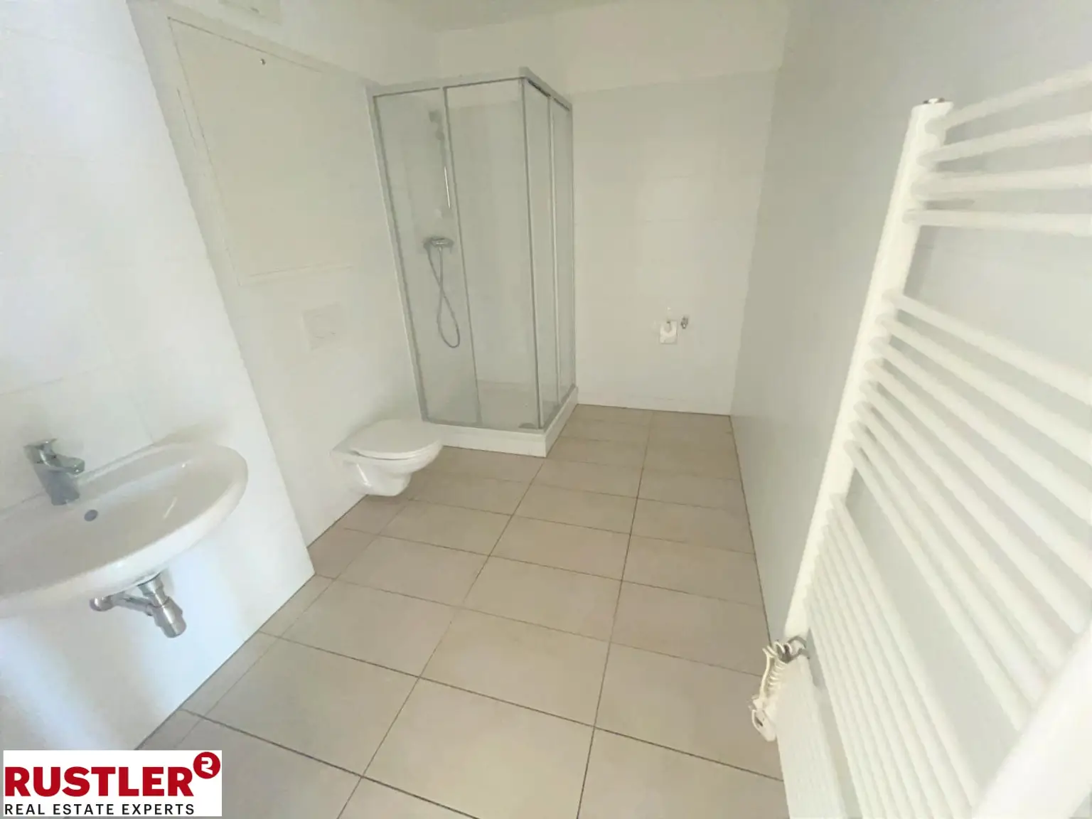 Bis zu 3 Monate MIETFREI! - Gut geschnitten und mit Ausblick - 2-Zimmer Wohnung mit Loggia