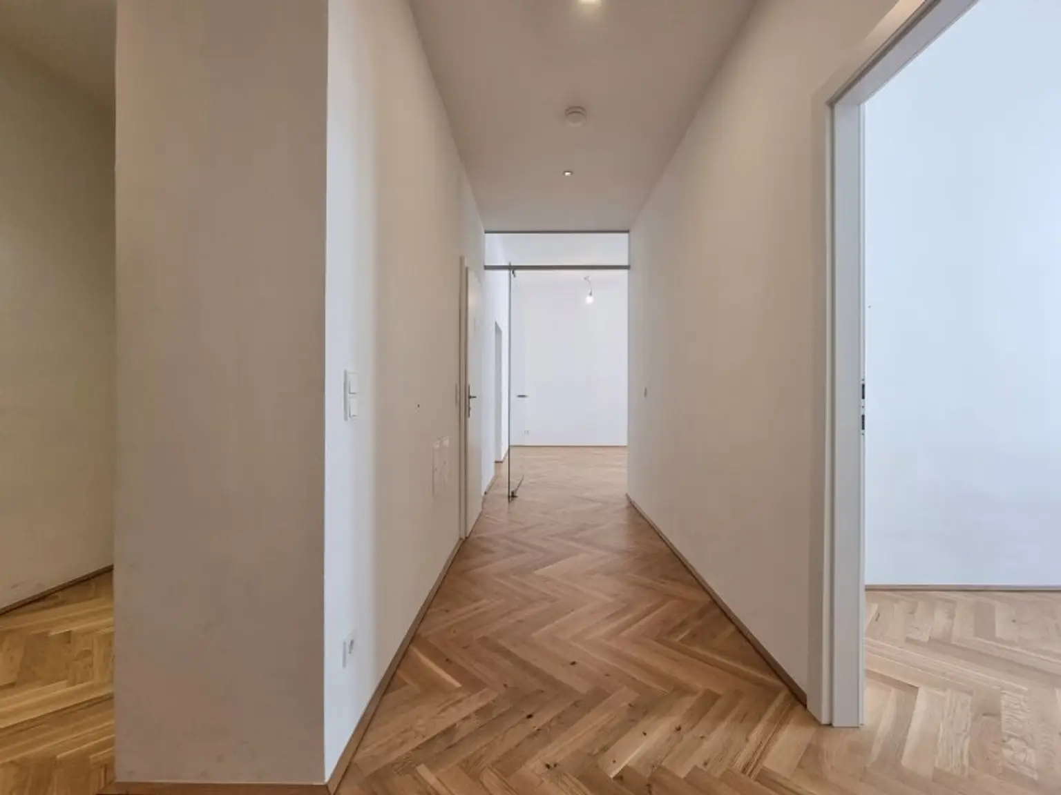 Vorraum / Flur / Zimmer