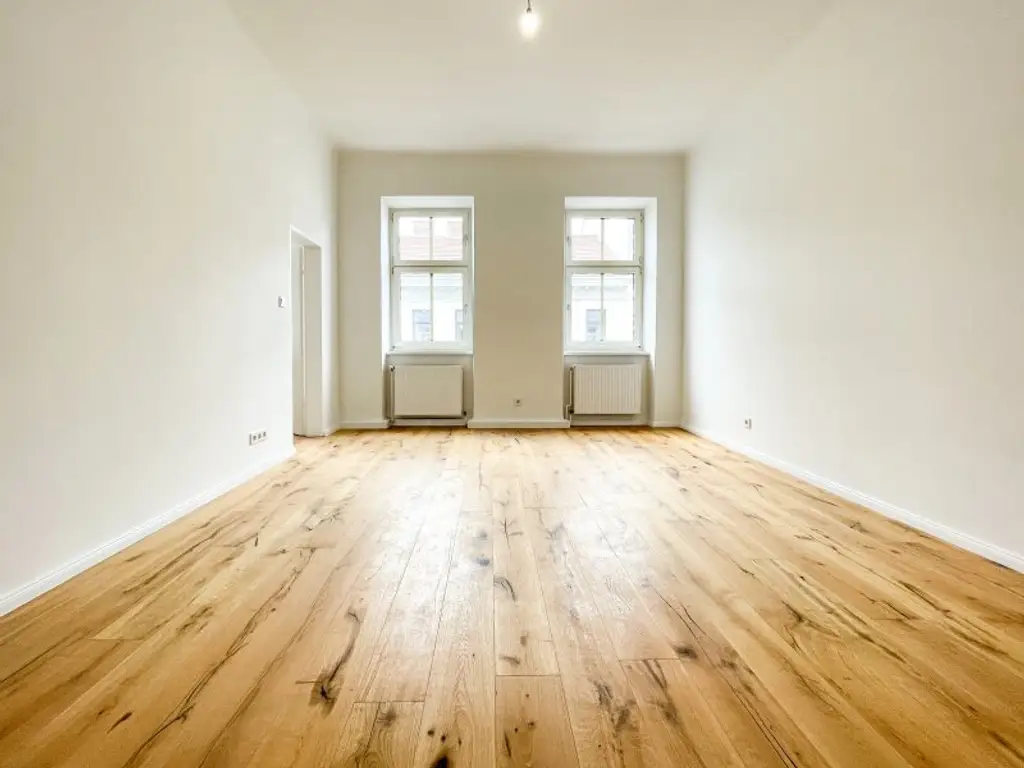 NÄHE AUGARTEN: helle sanierte 3-Zimmerwohnung inkl. neuer Küche und neuem Bad