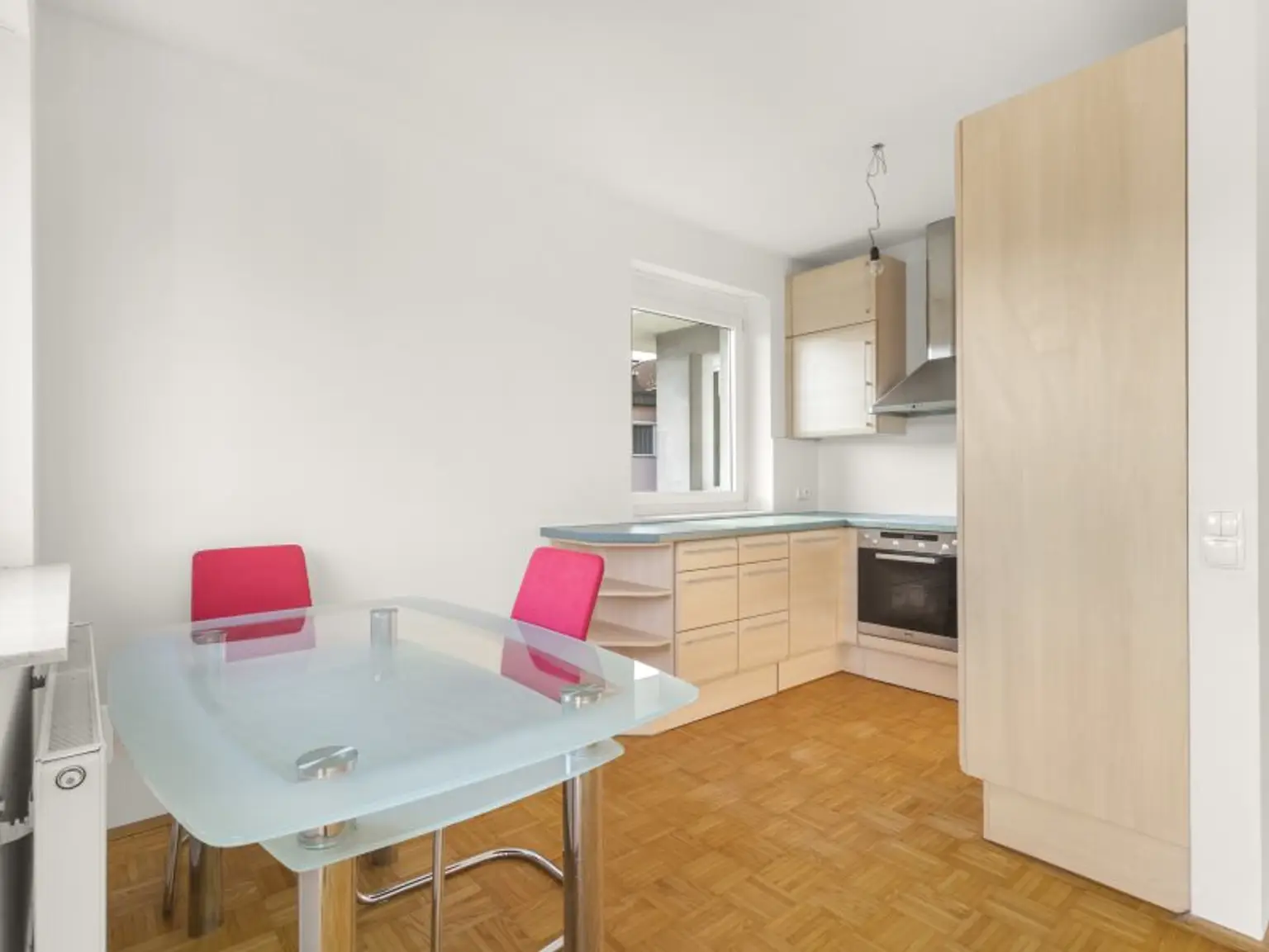 Schöne, sonnendurchflutete, ruhige und junge 94,00m² 3 Zi Wohnung in Viktring - Rekabachweg