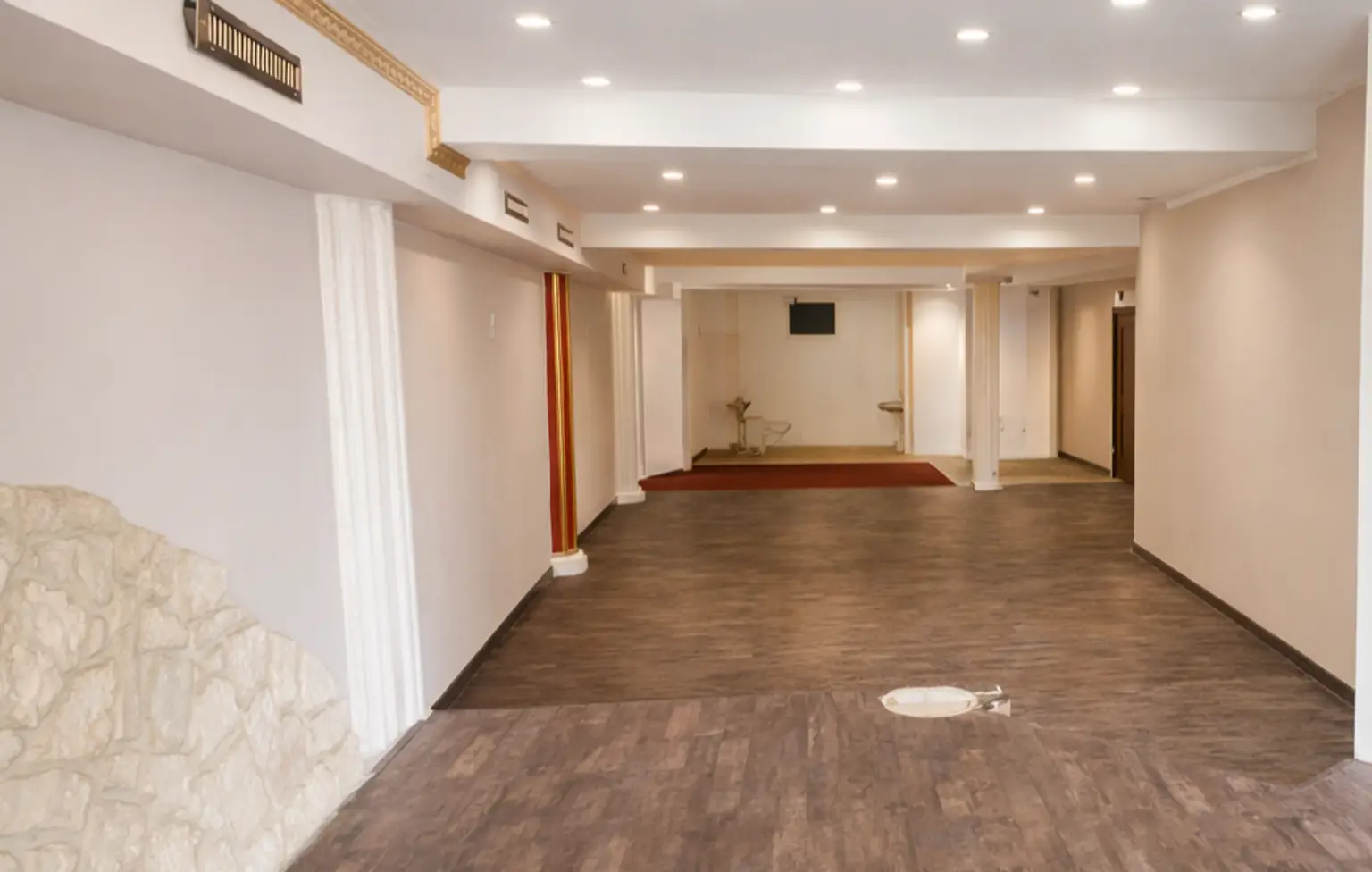 Wohnung - Geschäft/Wohnung