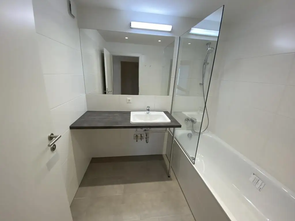 Neuwertige Traumwohnung in Ruhelage!!! 8m² Balkon!!! Top-effiziente Raumaufteilung!!!