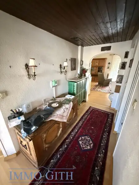 ELEGANTES STADTHAUS MIT GARTEN IN RUHIGER SACKGASSE NÄHE S-BAHN „WIEN KAISEREBERSDORF“ – IN 1110 WIEN ZU KAUFEN!
