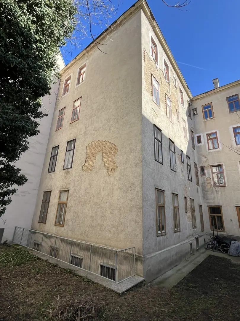 Hausansicht vom Garten