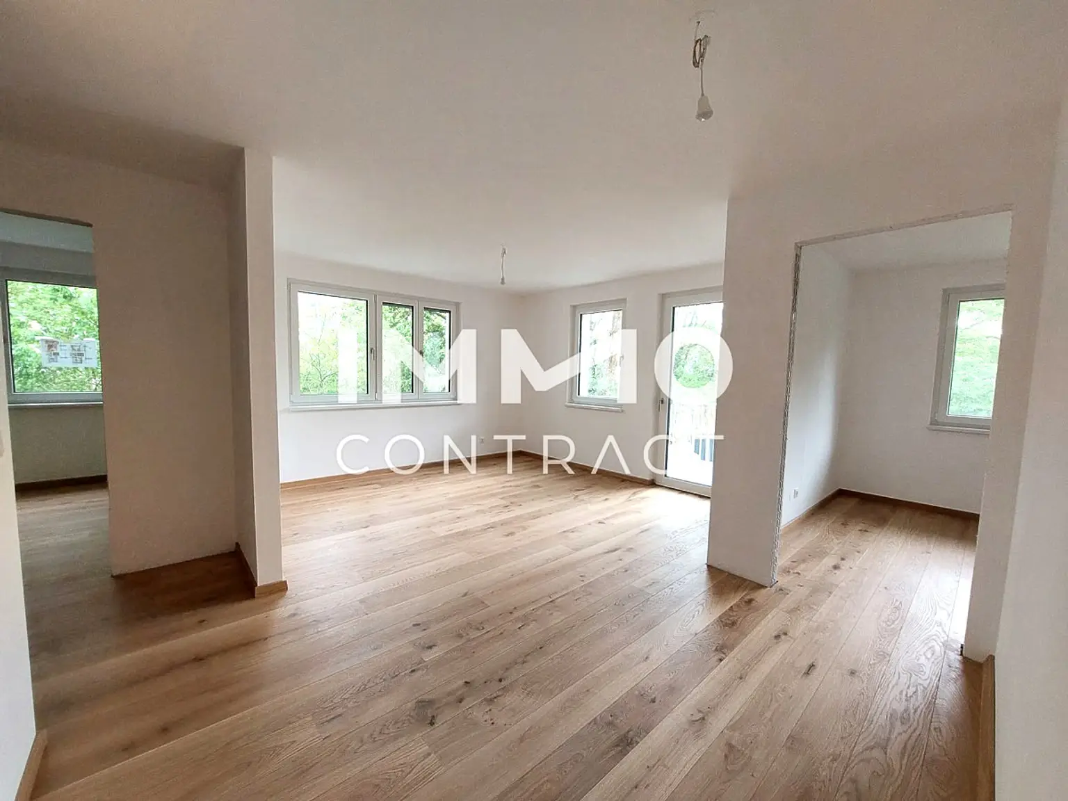 Provisionsfrei! Kein direktes Gegenüber! Balkonwohnung mit Grünblick!