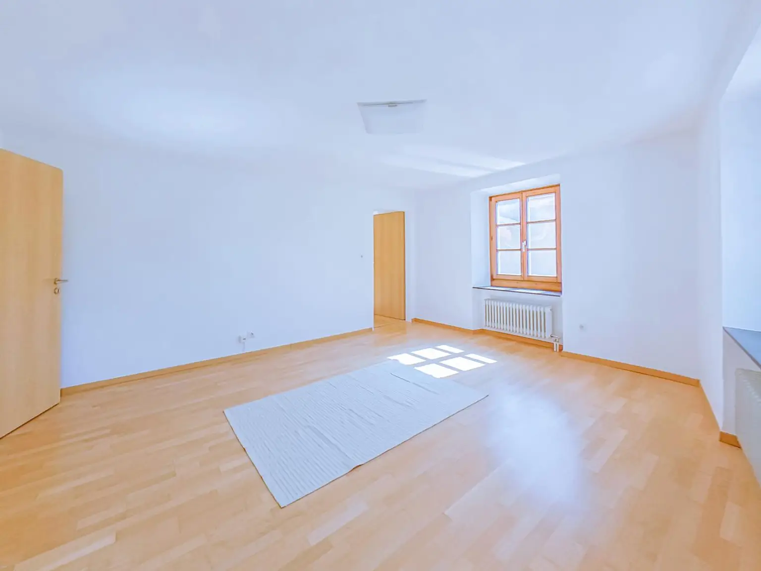 Hervorragende 2-Zimmer-Wohnung in historischem Haus im Zentrum von Hall!