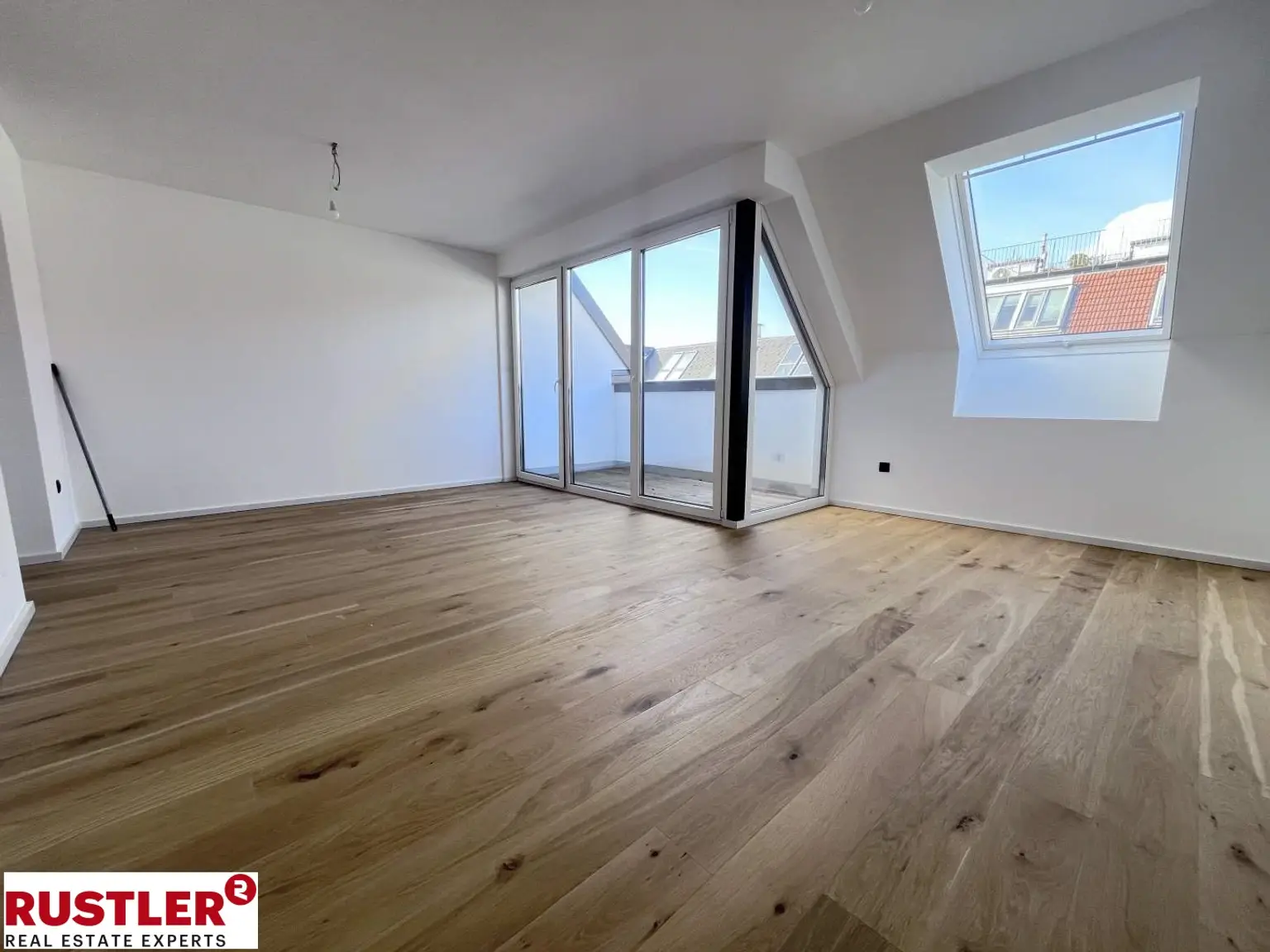 Eiinzigartige Dachgeschoss-Maisonette mit 3 Terrassen & Fernblick | ERSTBEZUG am Reinlpark