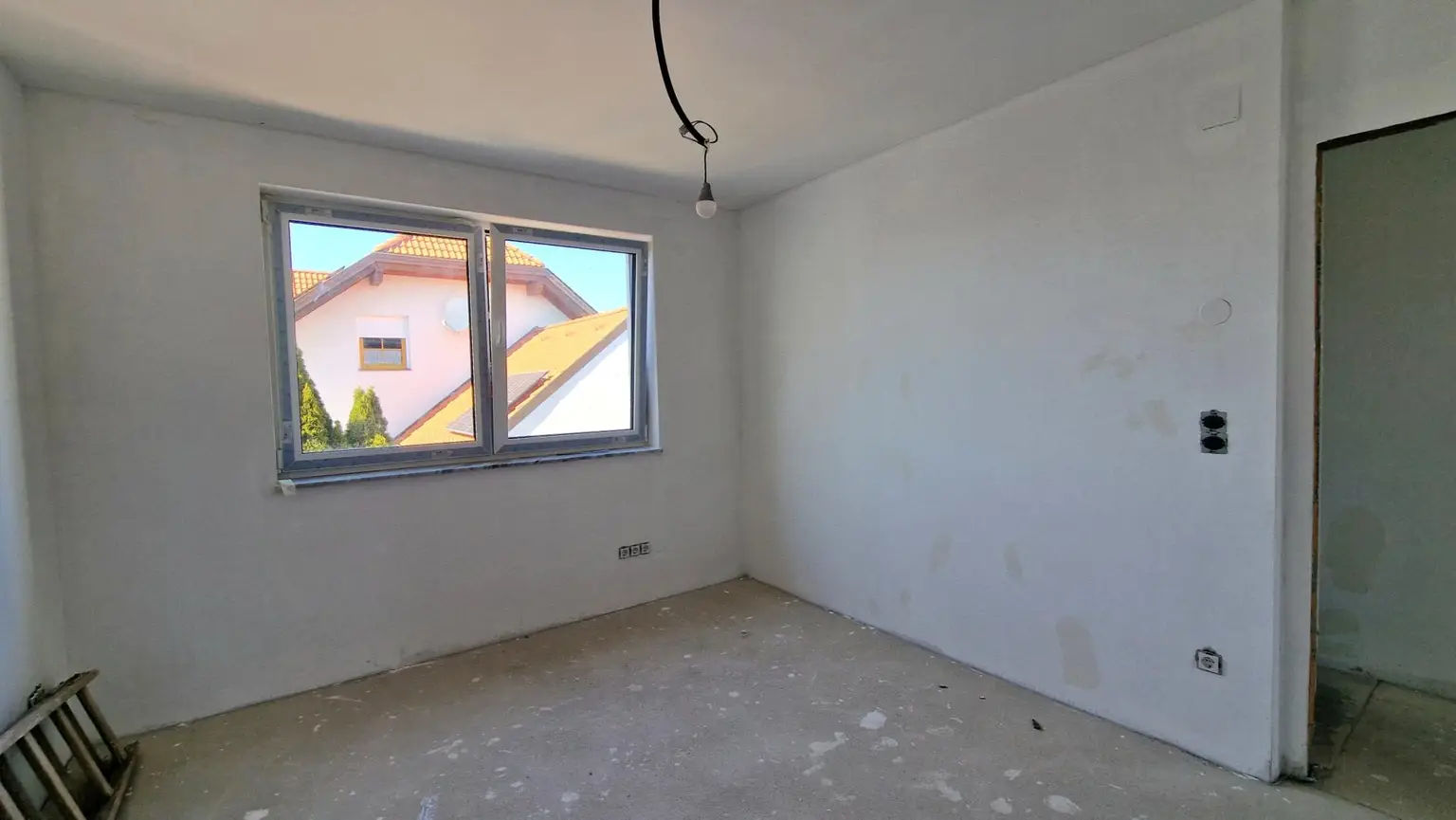 Doppelhaushälften Neubau – belagsfertig mit Dachterrasse!