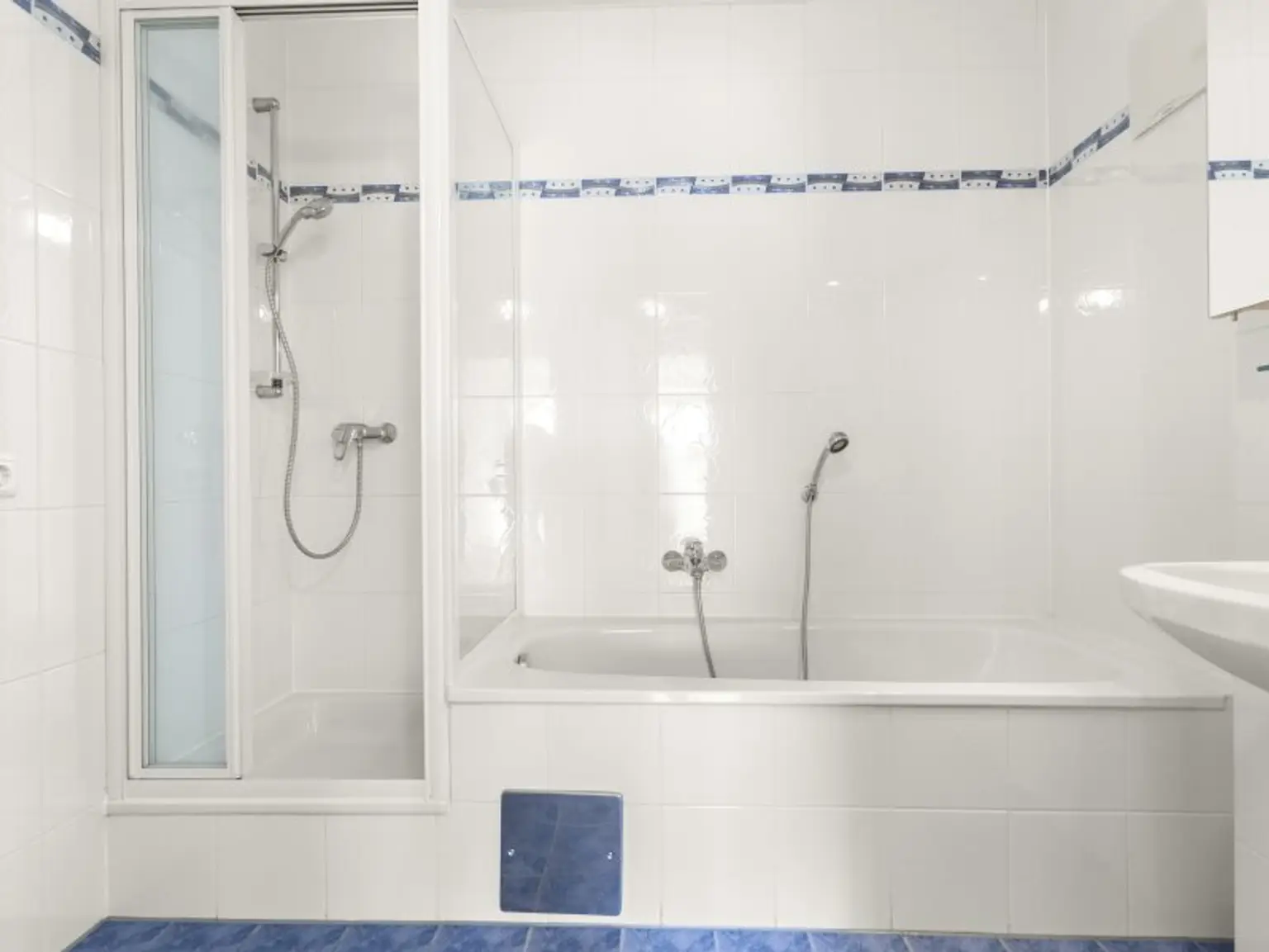 Schöne, sonnendurchflutete, ruhige und junge 94,00m² 3 Zi Wohnung in Viktring - Rekabachweg