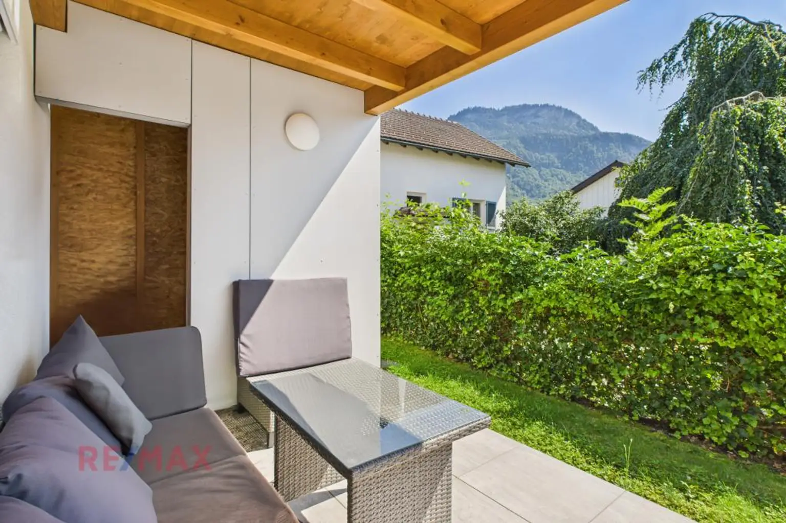 Moderne 2-Zimmer-Wohnung mit Terrasse, Garten und bester Anbindung