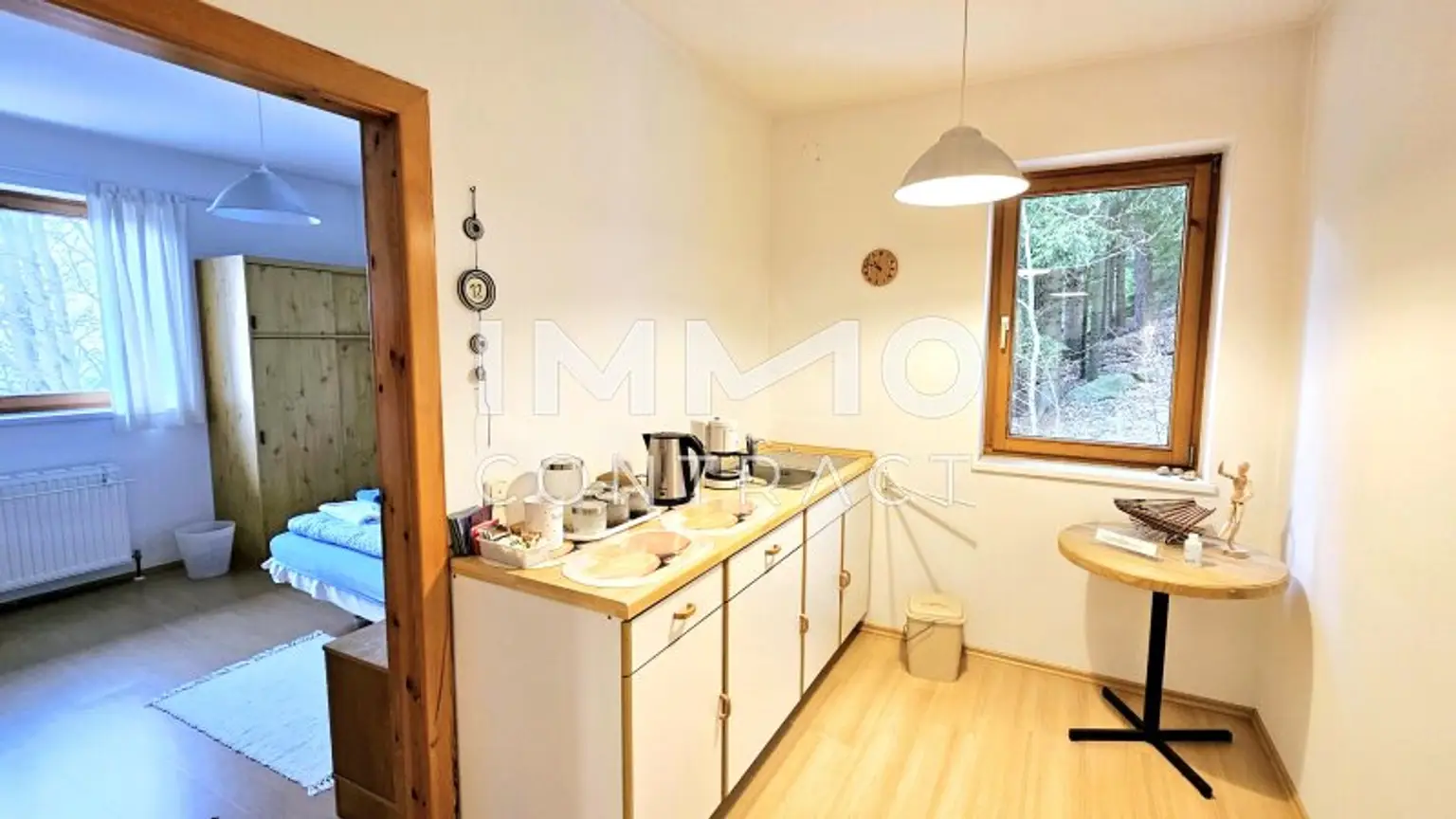 Zimmer mit Teeküche