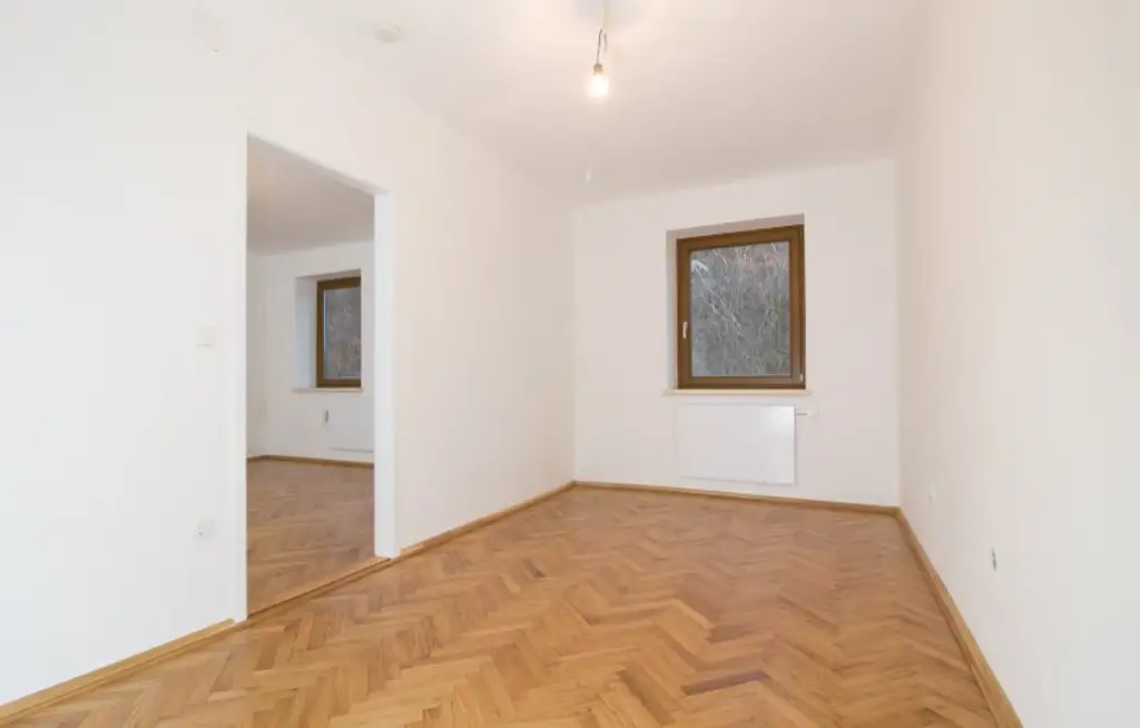 +Sanierte Mietwohnung mit Lift, nahe Oberpullendorf! Top 5+