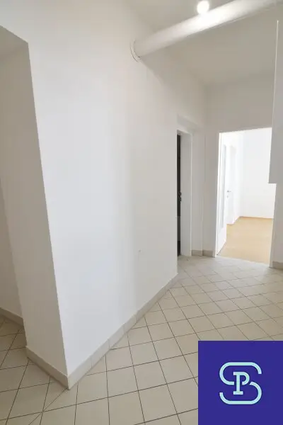 Sanierter 69m² Altbau mit 3 Zimmern und Einbauküche im Eigentum - 1170 Wien
