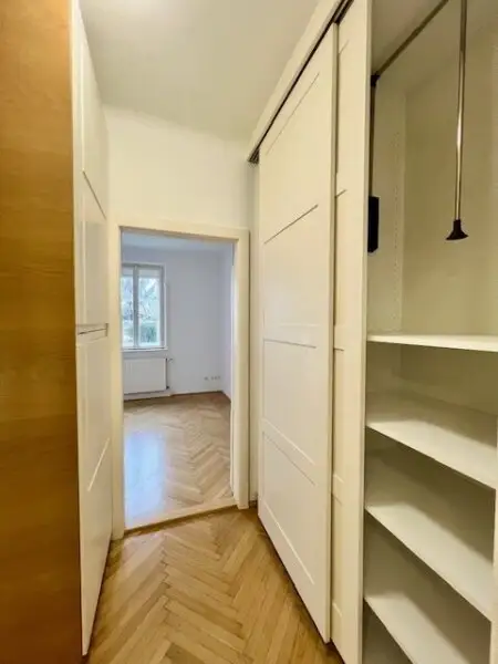 Charmante 147m2 Altbau-Maisonette in Gersthof – 4 Zimmer, Terrasse & idyllischer Allgemeingarten!