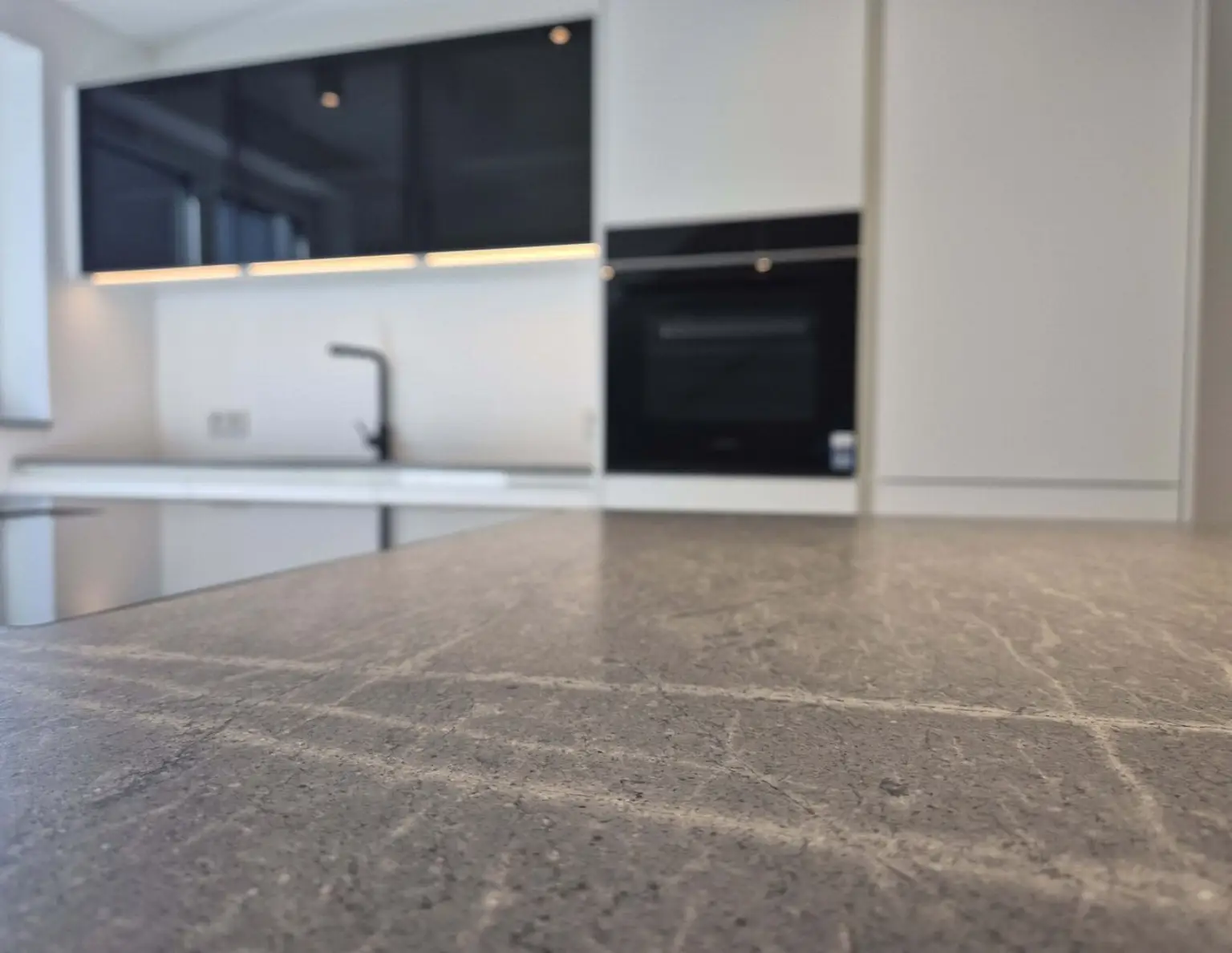 Luxus-Penthouse mit Blick ins Grüne! NEUBAU im Zentrum Mondsee!