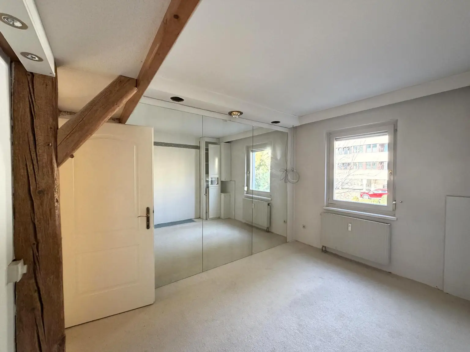 Schlafzimmer 2 von 2