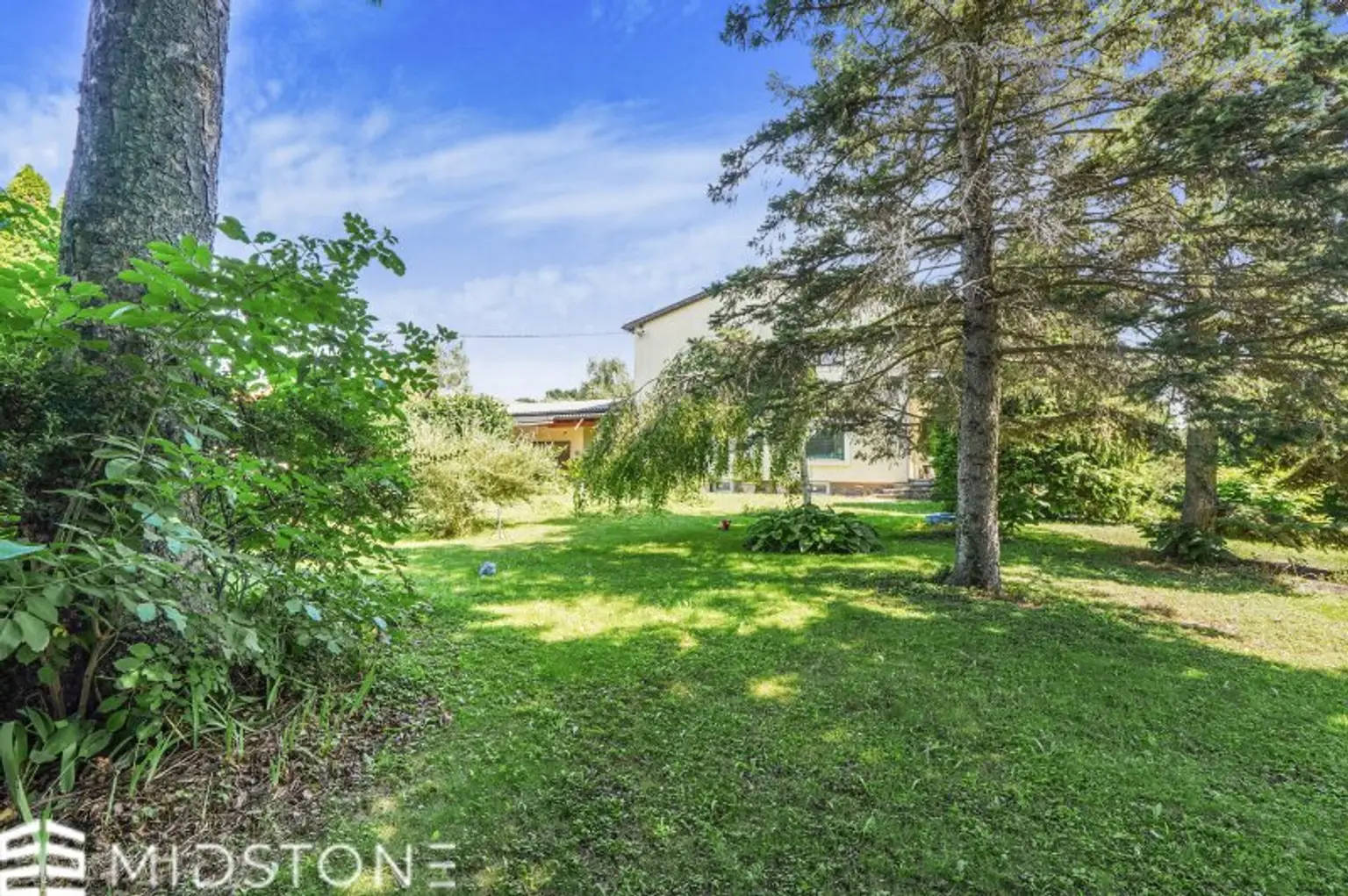 *Naturparadies in Orth an der Donau* Einfamilienhaus mit viel Potenzial und wunderschönem Garten