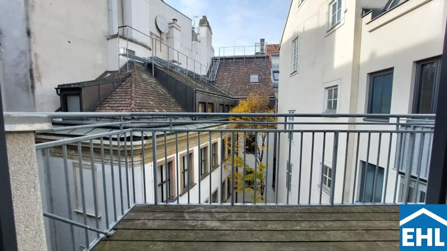 Perfekte Kombination aus Altbauflair und modernstem Wohnen im Herzen von Wien