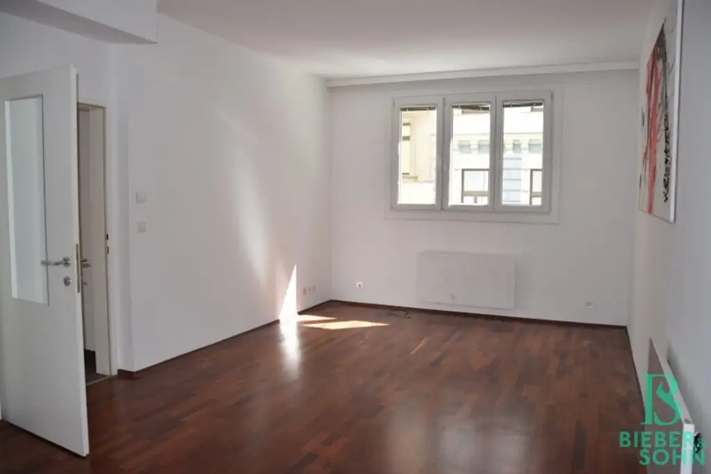 Bei der Josefstädter Strasse - Großzügiges, helles Büro!